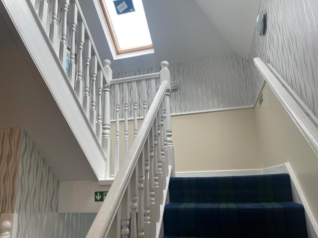 Castle View Accommodation 인버네스 외부 사진